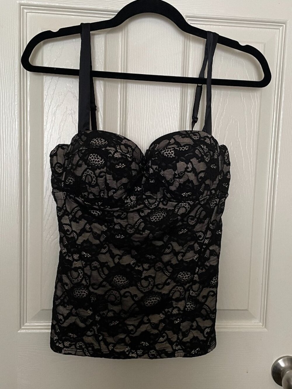Victoria Secrets Black Lace Sleeveless Top with Push Up Bra